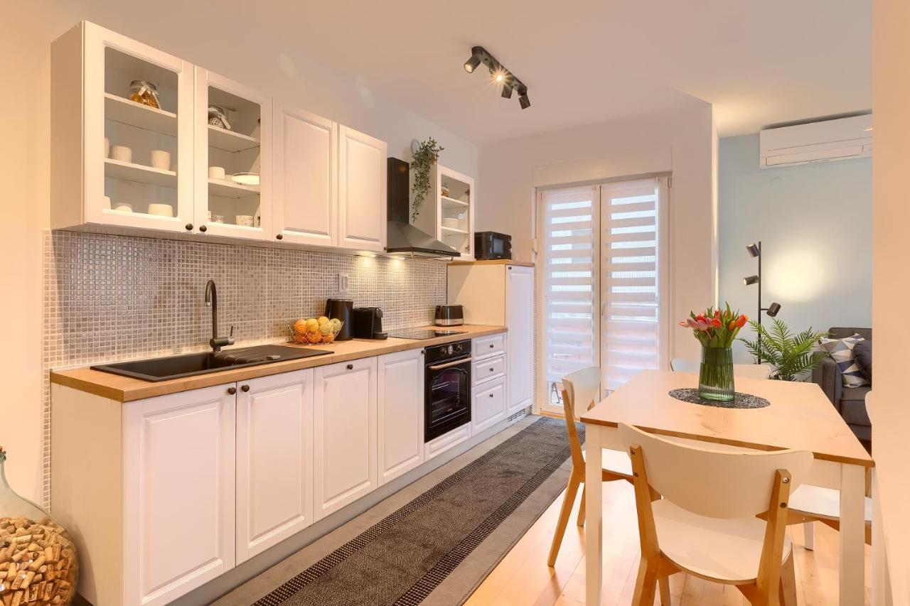 Apartment N&N Rovinj Exterior photo